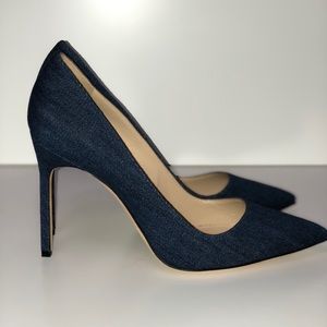 BRAND NEW! Manolo Blahnik BB denim pump